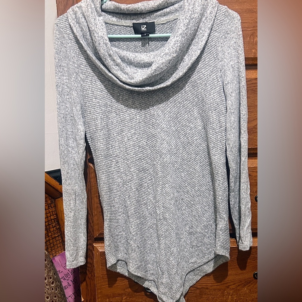 Iz Byer Light Gray Cowl Neck Sweater